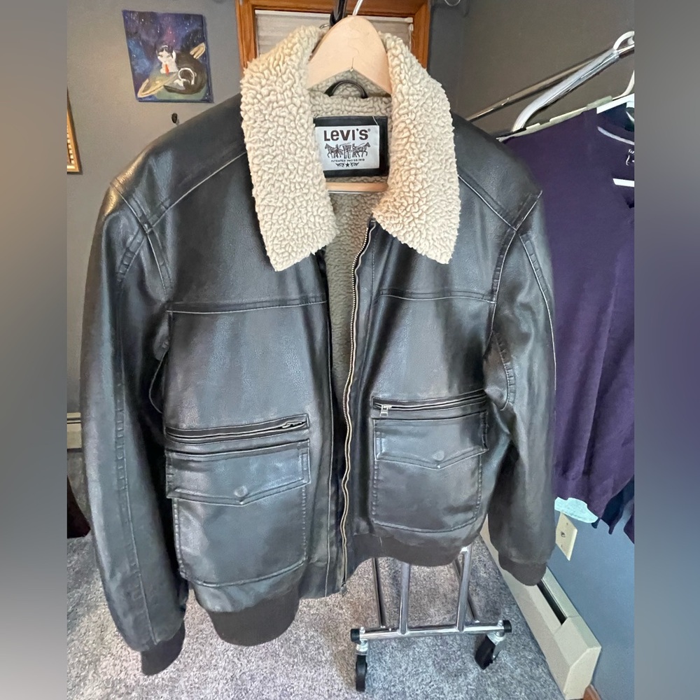 Levi's Men's Fur Lined Faux Leather Jacket